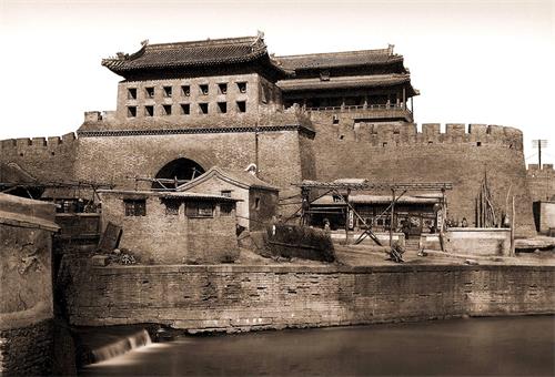 '图6 老永定门城楼、瓮城和箭楼' '图6 老永定门城楼、瓮城和箭楼'