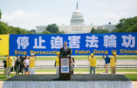 Pháp Luân Công kỉ niệm 26 năm phản bức hại, hơn 400 chính khách trên toàn thế giới lên tiếng ủng hộ